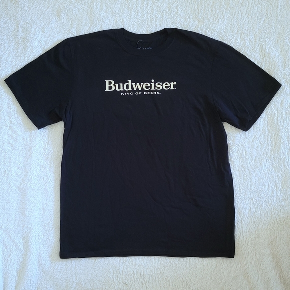 Brew🍺 City🏙 Budweiser Graphic Tee👕 - NWT - Picture 7 of 12